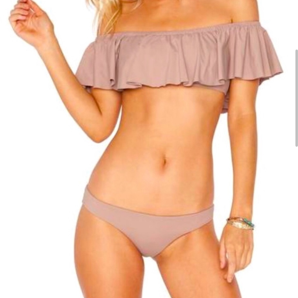 NWOT L*Space Hey Girl Ruffle Bikini